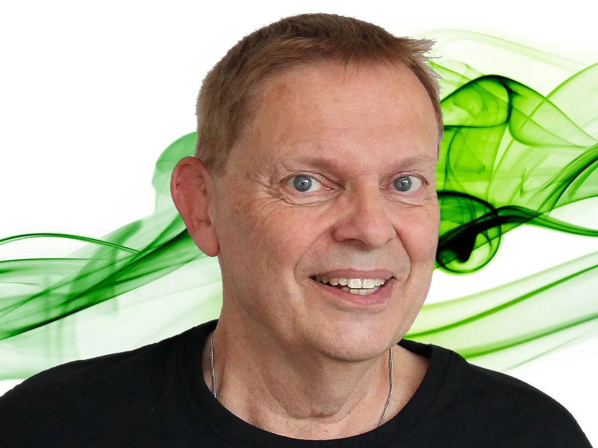 Uwe Poker, Sekretarius